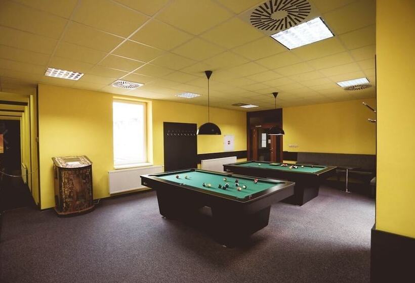 בית מלון כפרי Opera