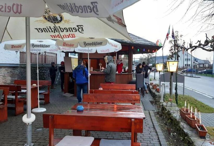 ホテル & Restaurant   Zum Schleicher Kuckuck