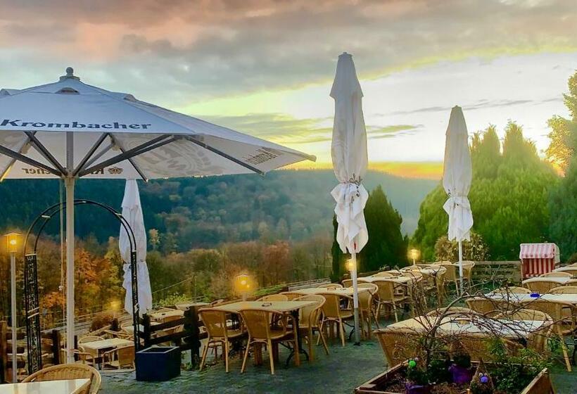 호텔 Schnütgenhof übernachtung Am Biggesee