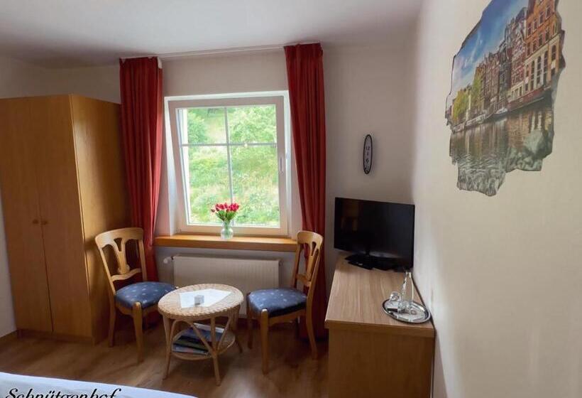 호텔 Schnütgenhof übernachtung Am Biggesee