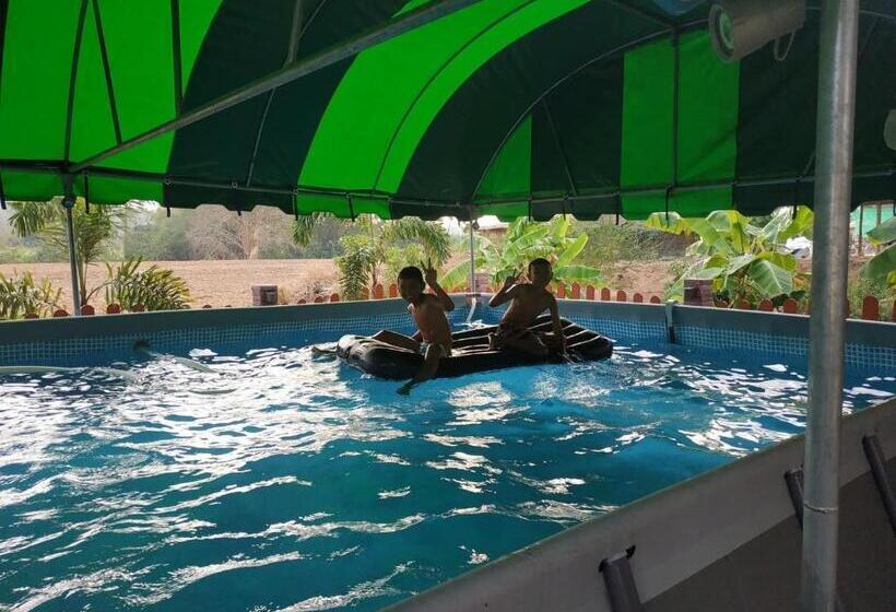 ホテル Touch The Wind