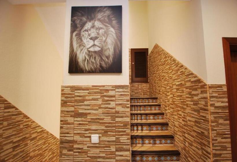 בית מלון כפרי Tres Leones