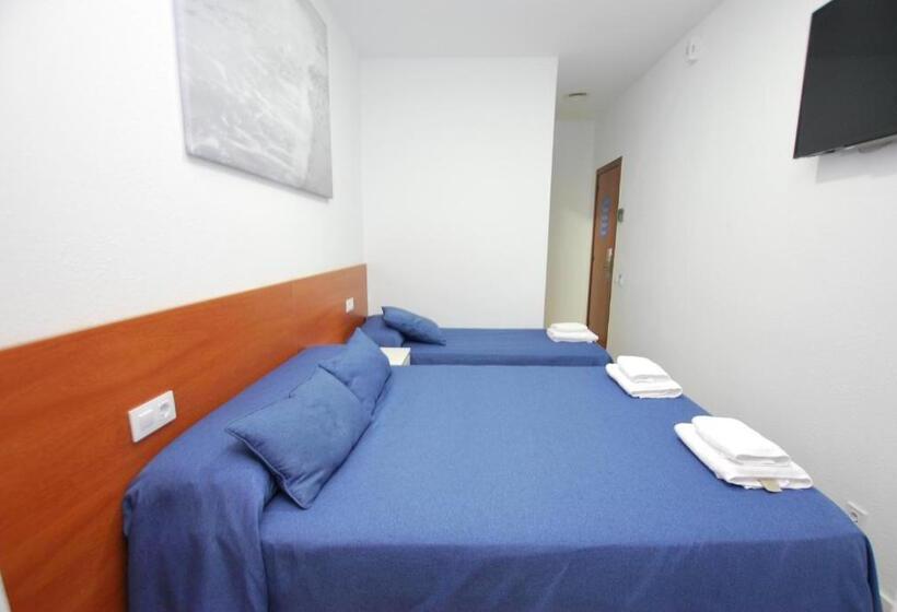 בית מלון כפרי Tres Leones