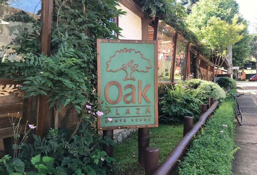 Pousada Oak Plaza