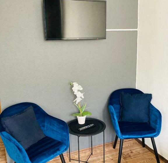 ペンション Caffe Boulevard Penzion