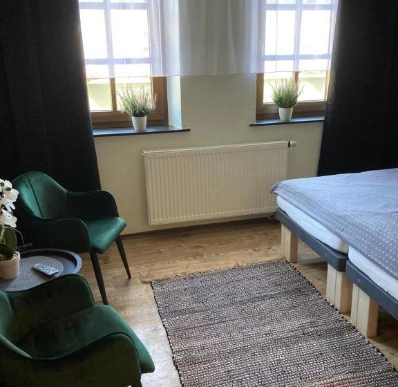 ペンション Caffe Boulevard Penzion