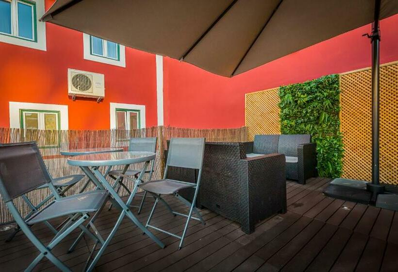 پانسیون Comtesse Lisbonne Guest House By Homing