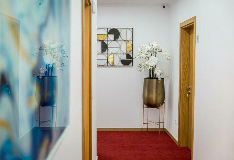 پانسیون Comtesse Lisbonne Guest House By Homing