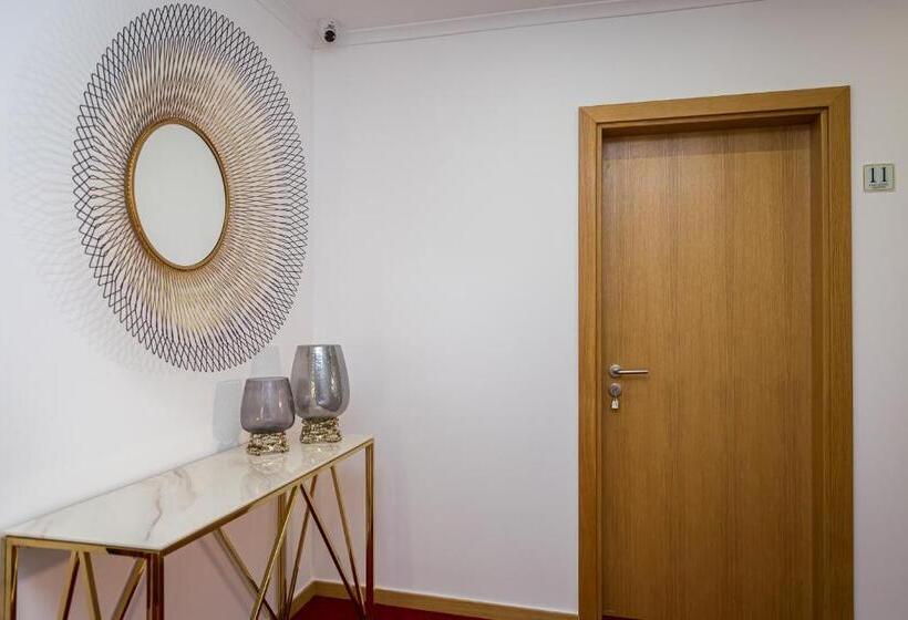 پانسیون Comtesse Lisbonne Guest House By Homing