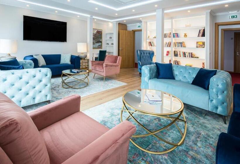 پانسیون Comtesse Lisbonne Guest House By Homing