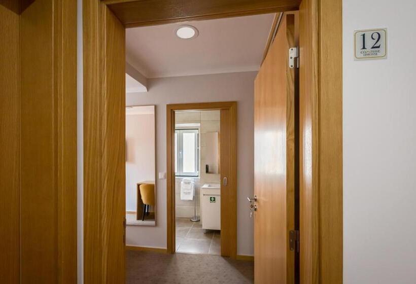 پانسیون Comtesse Lisbonne Guest House By Homing