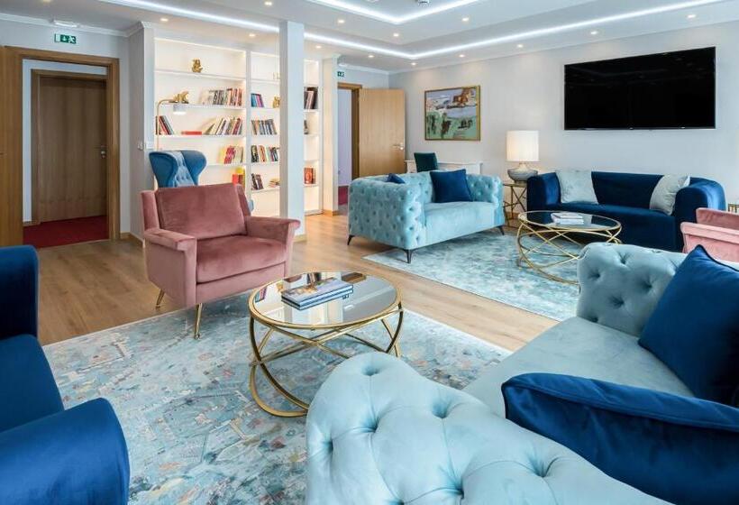 پانسیون Comtesse Lisbonne Guest House By Homing