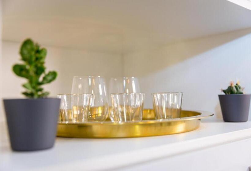 پانسیون Comtesse Lisbonne Guest House By Homing