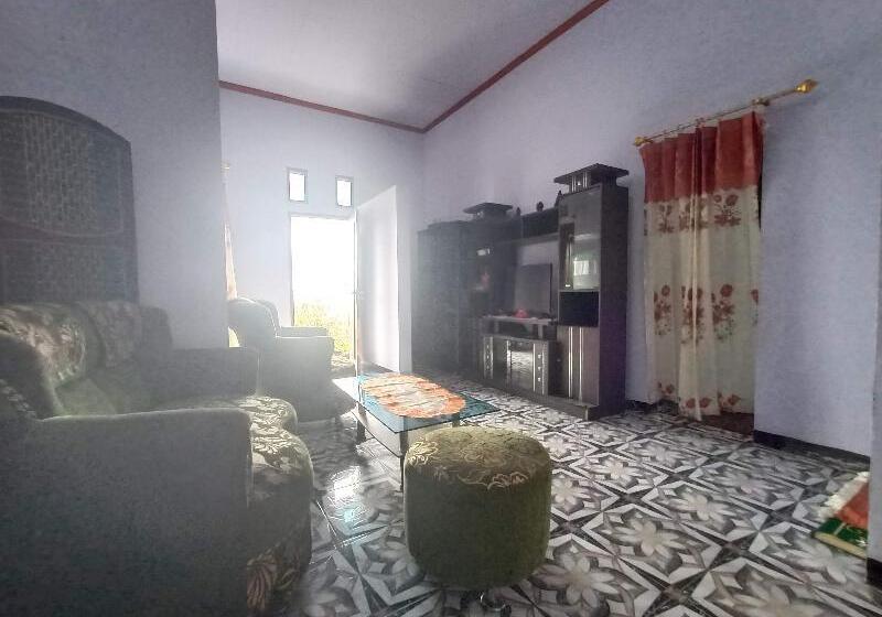 פנסיון Elen Homestay By Abm