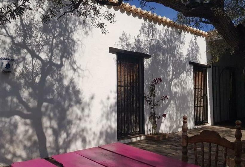 Пансион Gateway To The Alpujarras,  Cortijo Derry