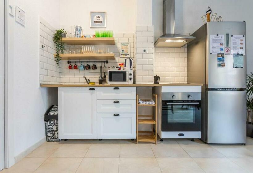 ペンション Hostal El Perelló, Valencia