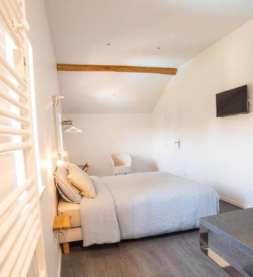 بنسيون La Doloreanne