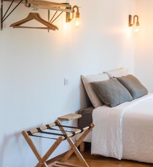 بنسيون La Doloreanne