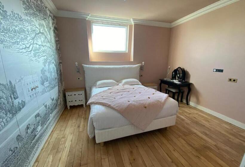 膳宿费 Maison Blanche Chartres   Maison D Hôtes 5 étoiles