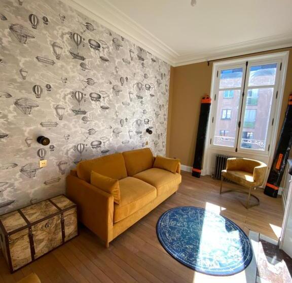 膳宿费 Maison Blanche Chartres   Maison D Hôtes 5 étoiles