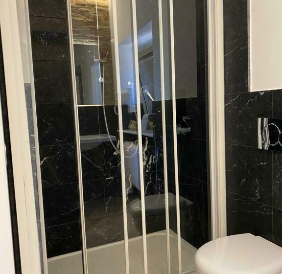 펜션 Red House Accomodation Potenza Picena