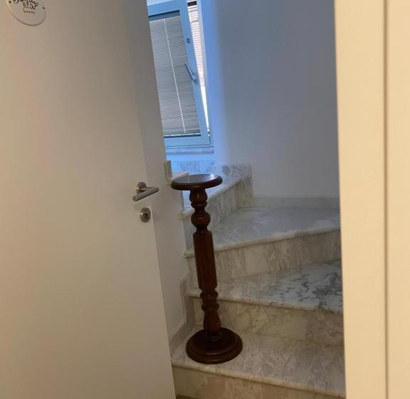 펜션 Red House Accomodation Potenza Picena