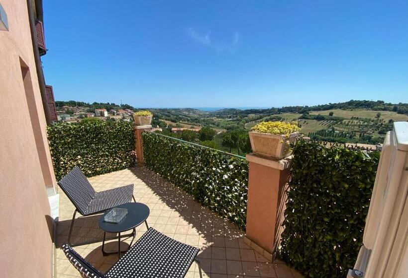 펜션 Red House Accomodation Potenza Picena