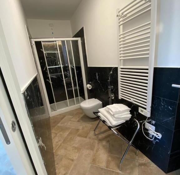 펜션 Red House Accomodation Potenza Picena