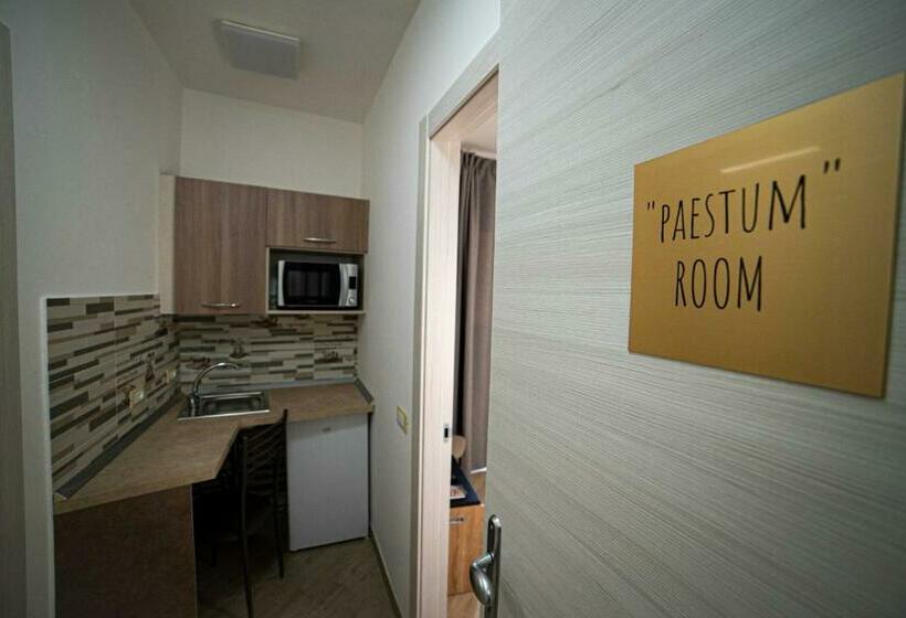 بنسيون Residenza Scaringelo