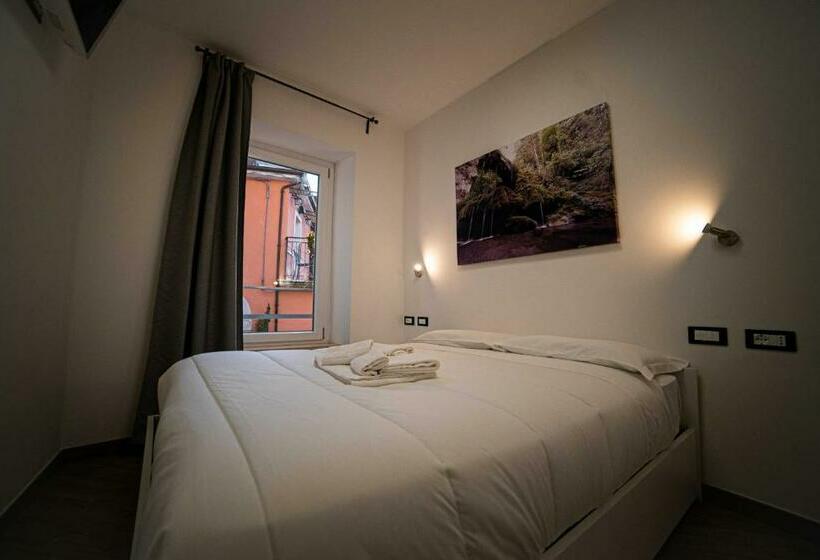 بنسيون Residenza Scaringelo