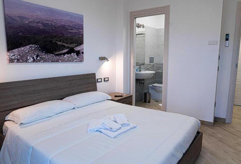 بنسيون Residenza Scaringelo