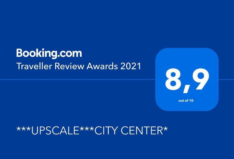 پانسیون Upscalecity Center