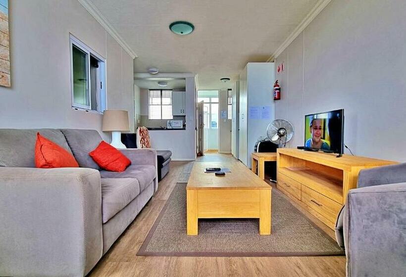 استراحتگاه Summerhill Self Catering Holiday Accommodation