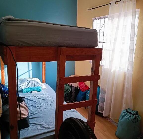 ユースホステル Hostal A 10 Min Del Centro De Veracruz