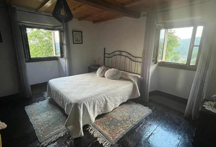 Albergue Rectoral De Romean