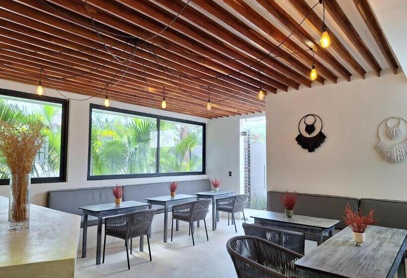 مبيت وإفطار El Brujo