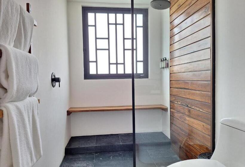 مبيت وإفطار El Brujo