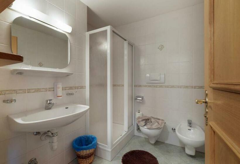 Bed and Breakfast Garni Ziernheld