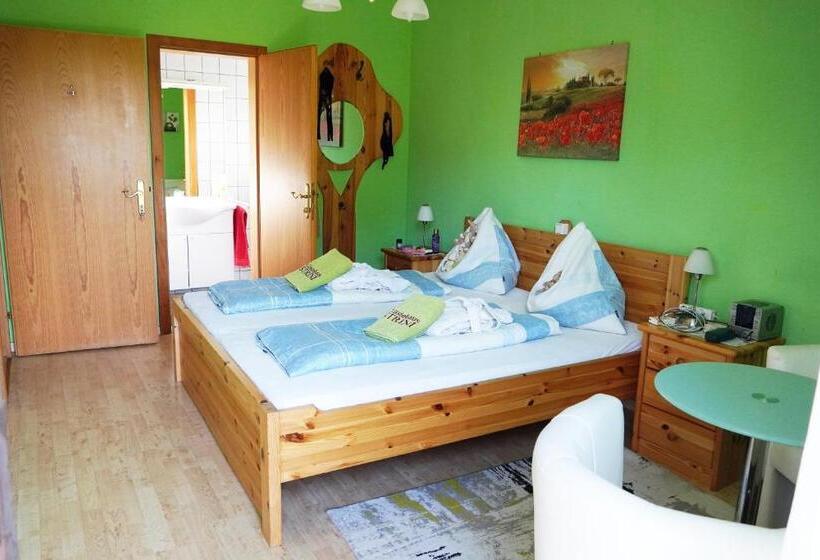 Bed and Breakfast Gästehaus Strini