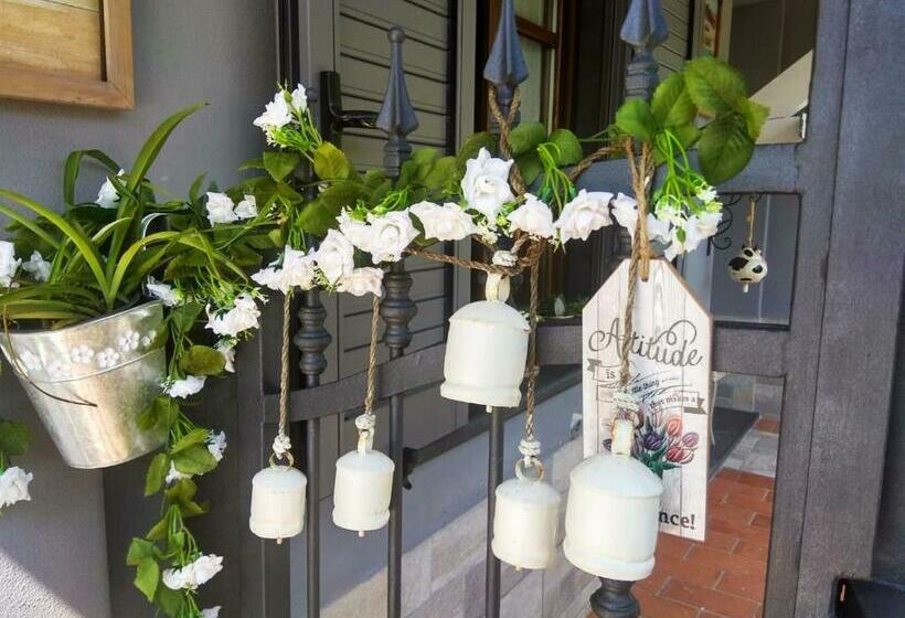 ベッドアンドブレックファースト Jasmine Cottage