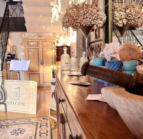 ベッドアンドブレックファースト Jasmine Cottage