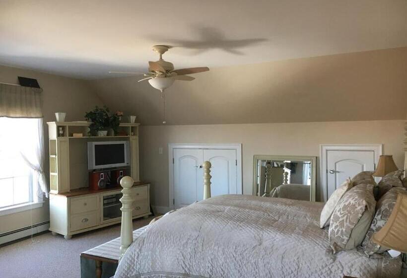 مبيت وإفطار Large Modern Private Suite By The Sea  Birders Paradise