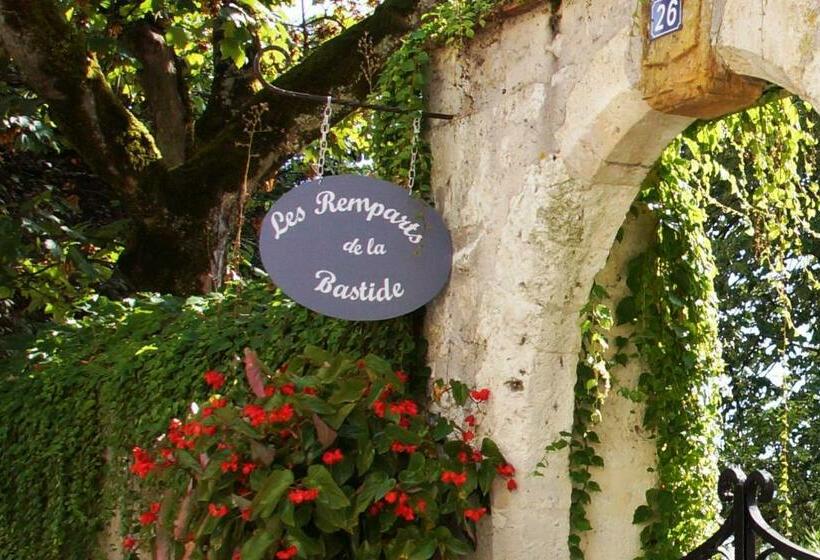 مبيت وإفطار Les Remparts De La Bastide