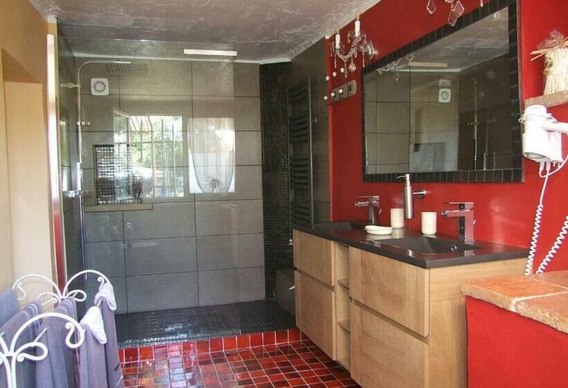 مبيت وإفطار Lou Viei Jas