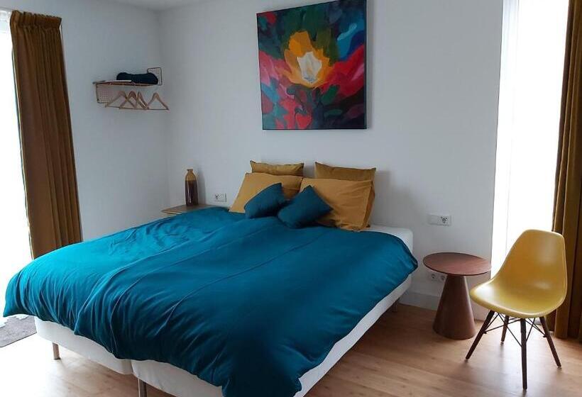 Bed and Breakfast Luxury Suites Oosterwold