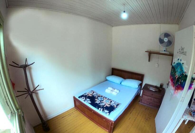 مبيت وإفطار Pedra Branca Eco Hostel E Camping