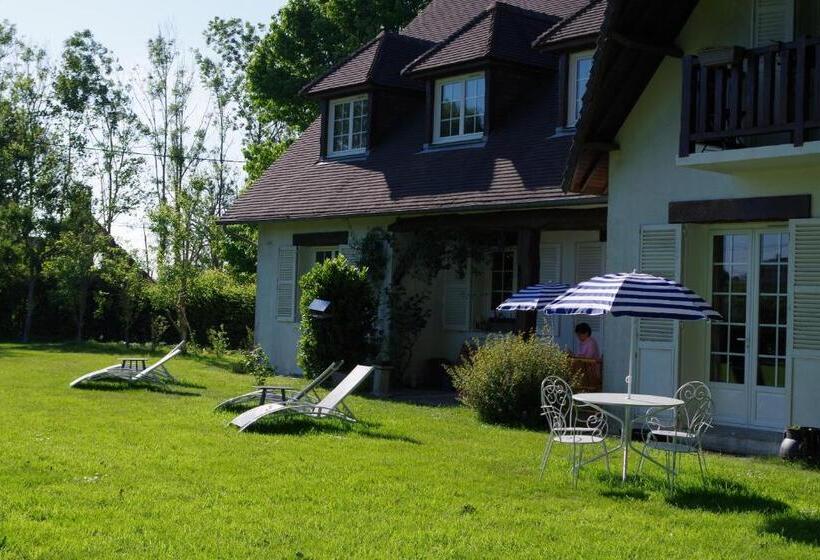 Bed And Breakfast Saultchevreuil, Au Mont Saint Michel