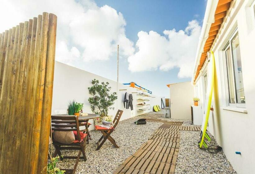 تختخواب و صبحانه Soulsurfcamp Portugal