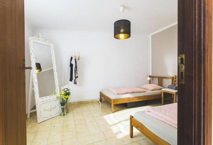 تختخواب و صبحانه Soulsurfcamp Portugal