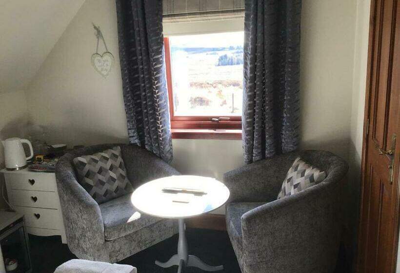 住宿加早餐 Stratheyre